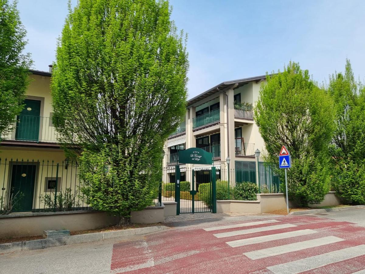 Le Terrazze Sul Lago Hotel & Residence Padenghe sul Garda Exterior photo