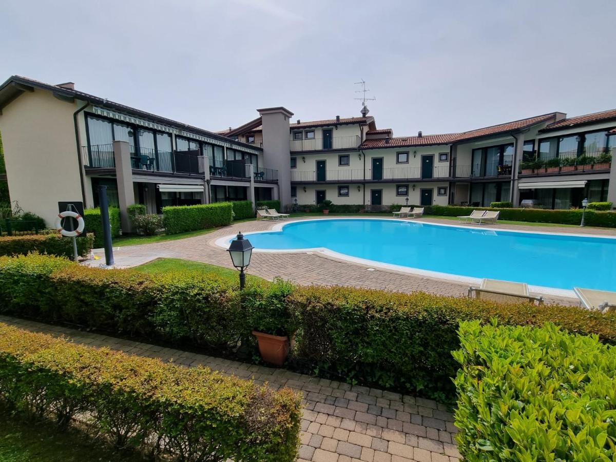 Le Terrazze Sul Lago Hotel & Residence Padenghe sul Garda Exterior photo